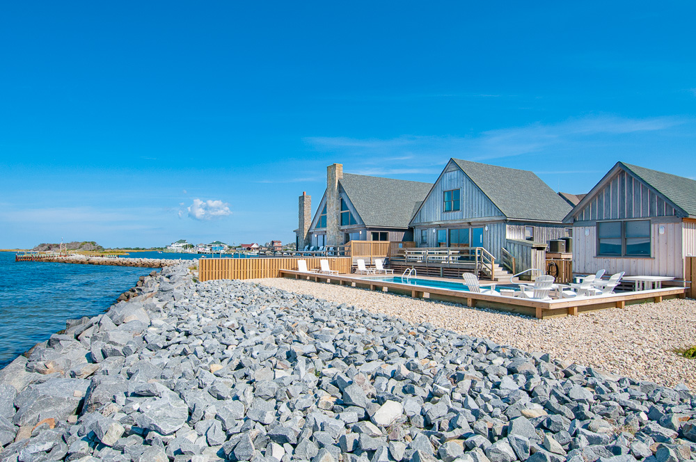 A vacation rental in Hatteras by the shore